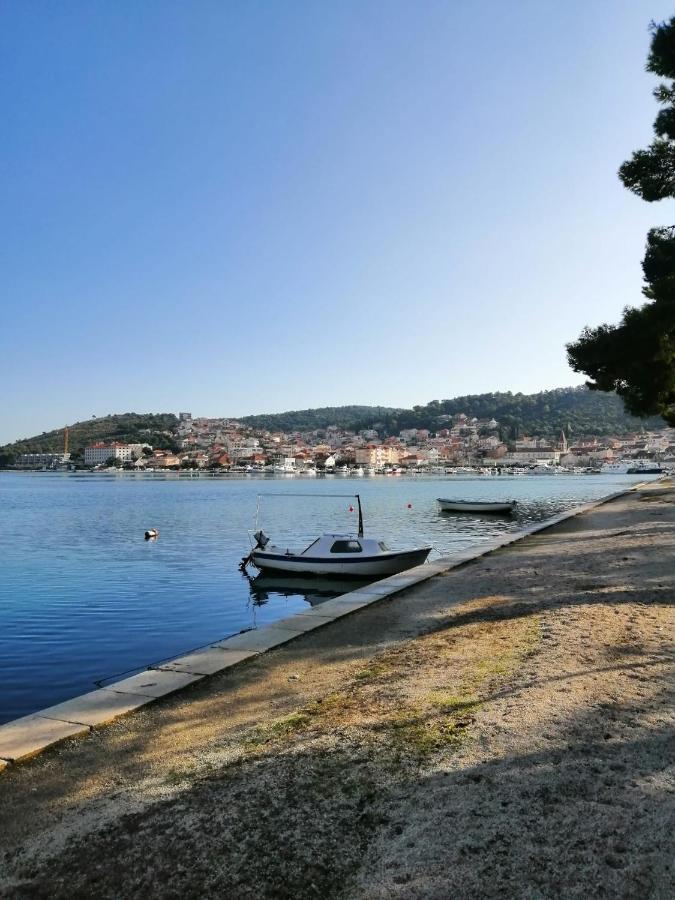 New Apartman P & B Apartment Trogir Exterior photo